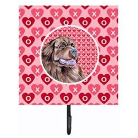 Jensendistributionservices 4.25 x 7 in. Newfoundland Valentines Love and Hearts Leash Or Key Holder MI1712586